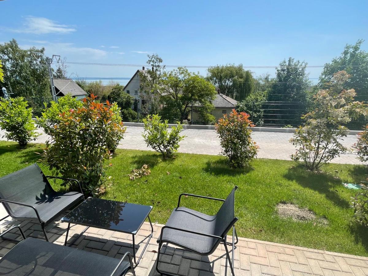 Panorama Superior Apartments - Pool, Garden, Parking Balatonalmádi Exterior photo