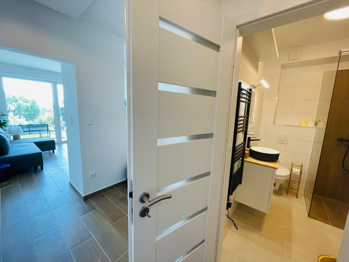 Panorama Superior Apartments - Pool, Garden, Parking Balatonalmádi Exterior photo