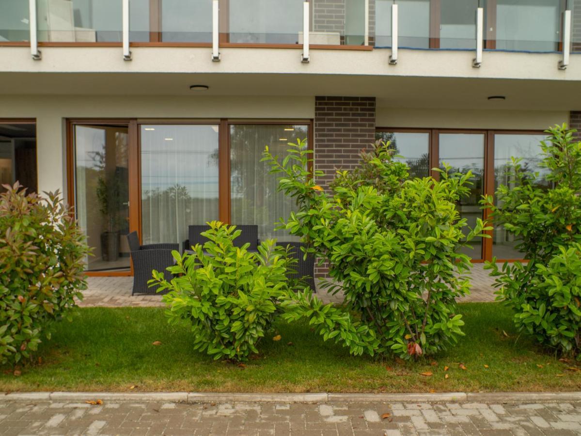 Panorama Superior Apartments - Pool, Garden, Parking Balatonalmádi Exterior photo